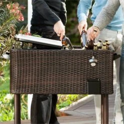 Springbreak Getränkewagen Kühlbox Terrassenkühlwagen 80l Rattandekor -Online Gartenbedarf 10029648 yy 0004 logo