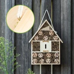 Insektenhotel Mit Spitzdach Aufhängung Ganzjährig Bewohnbar Holz -Online Gartenbedarf 10038022 yy 0003 logo